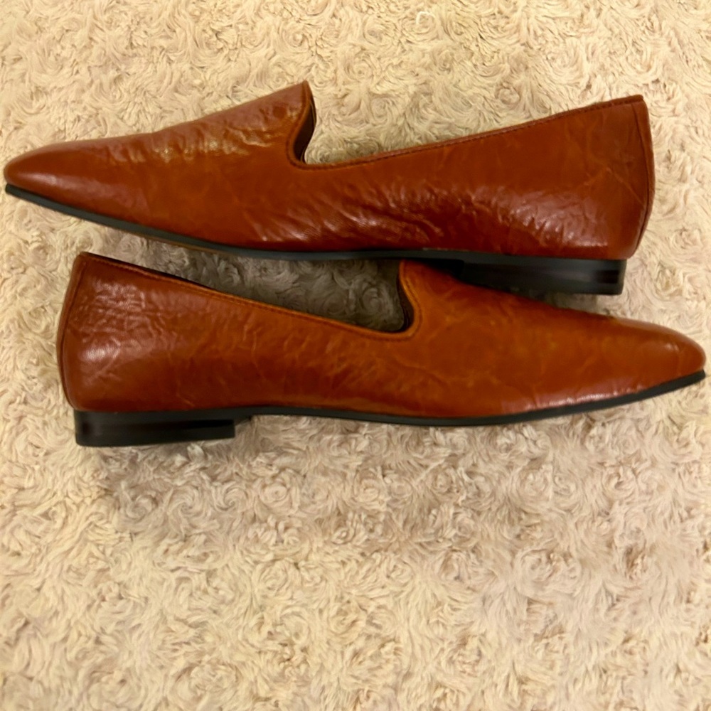 Vionic flats, size 8.5, rust/copper